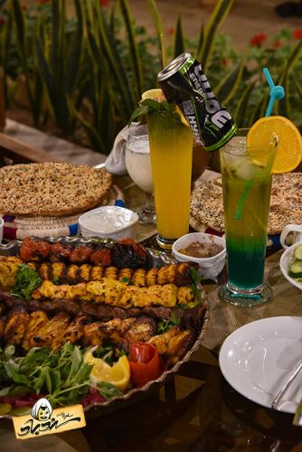 سینی قاجار و نوشیدنی