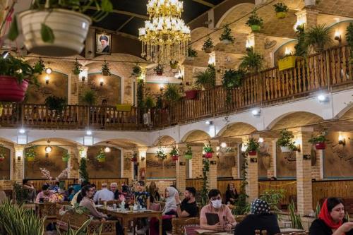 سفره خانه سنتی سندباد کاشان